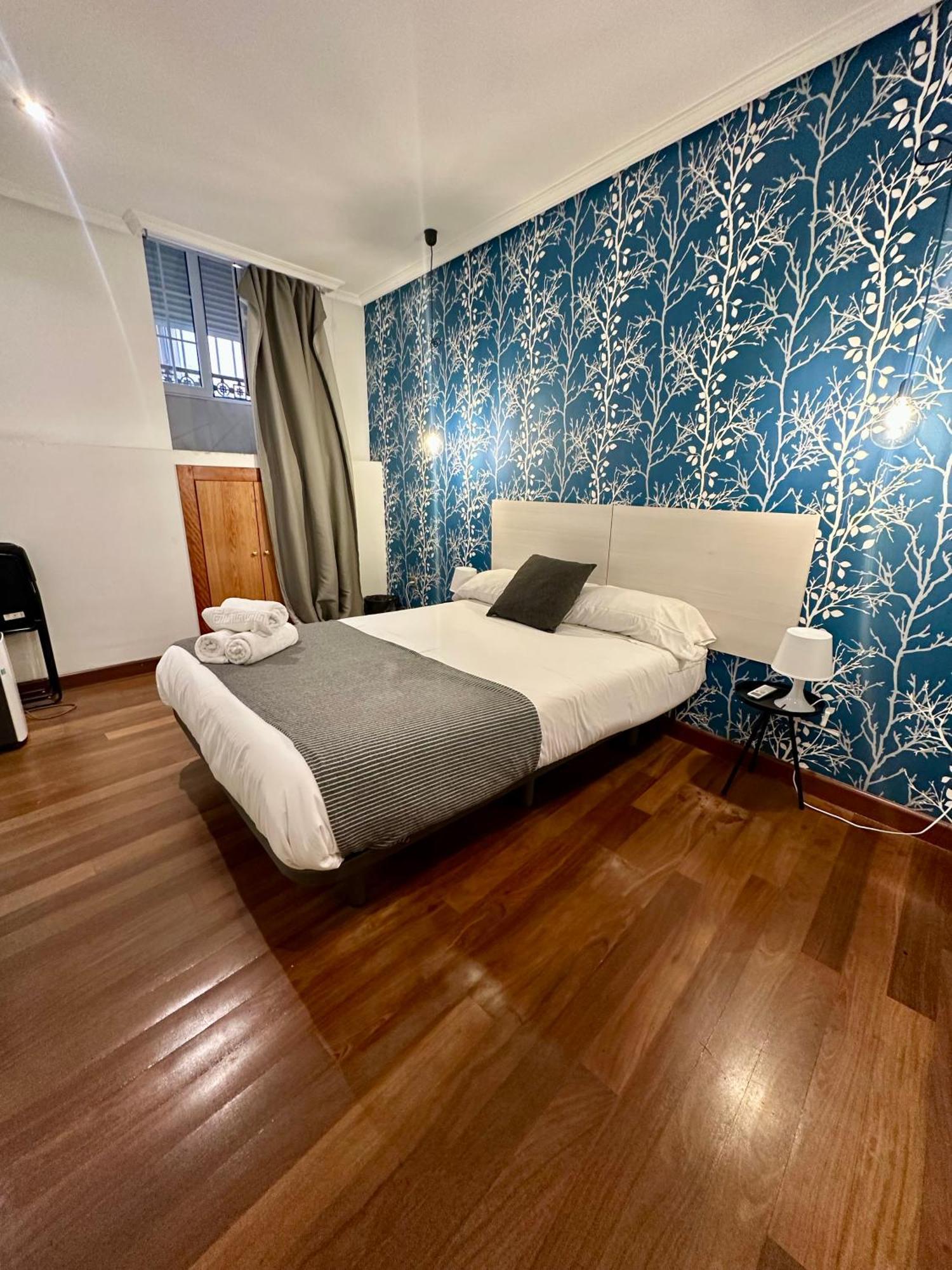 Bv Rooms, Madrid